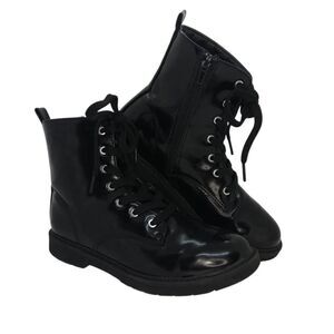 Thereabouts Women's Pre-owned  Black Combat Boots - Size 5M